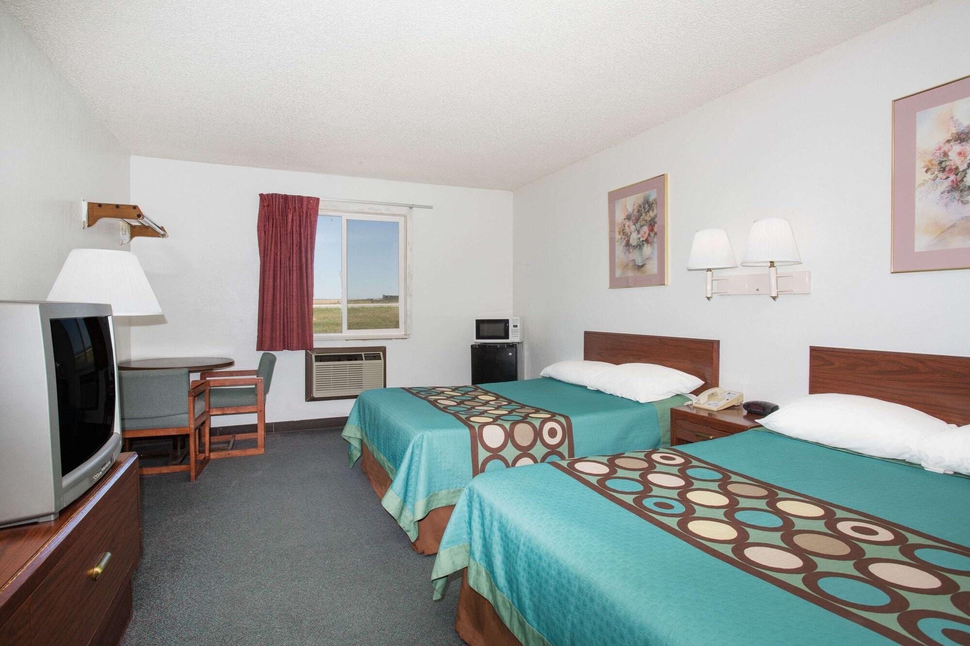 Super 8 By Wyndham Limon Otel Dış mekan fotoğraf